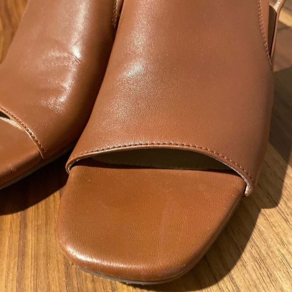 Trotters Women's Brown Mules - Picture 2 of 6